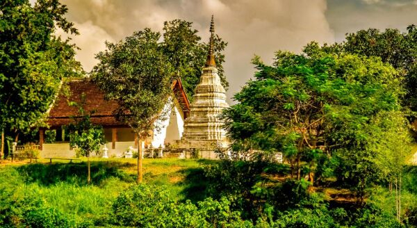 Day 2: Luang Prabang Sightseeing (B) - luang-prabang-sightseeing-b-qwRXbNro.jpg
