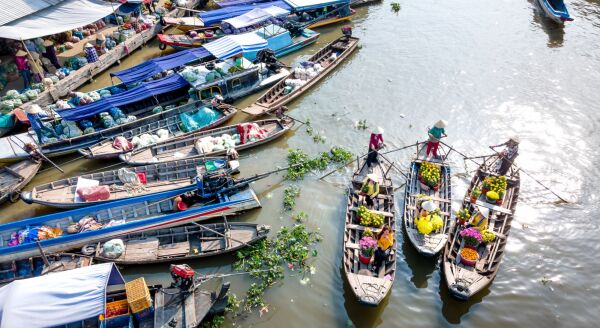 Day 7: Can Tho – Cai Rang Floating Market – Ho Chi Minh City (B) - can-tho-cai-rang-floating-market-ho-chi-minh-city-b-JLDAS9by.jpg