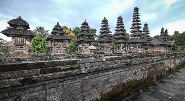 Day 4: UBUD - MENGWI - BEDUGUL – TANAH LOT (B)