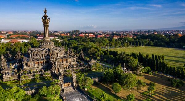 Day 1: ARRIVAL BALI – HOTEL IN KUTA/NUSA DUA