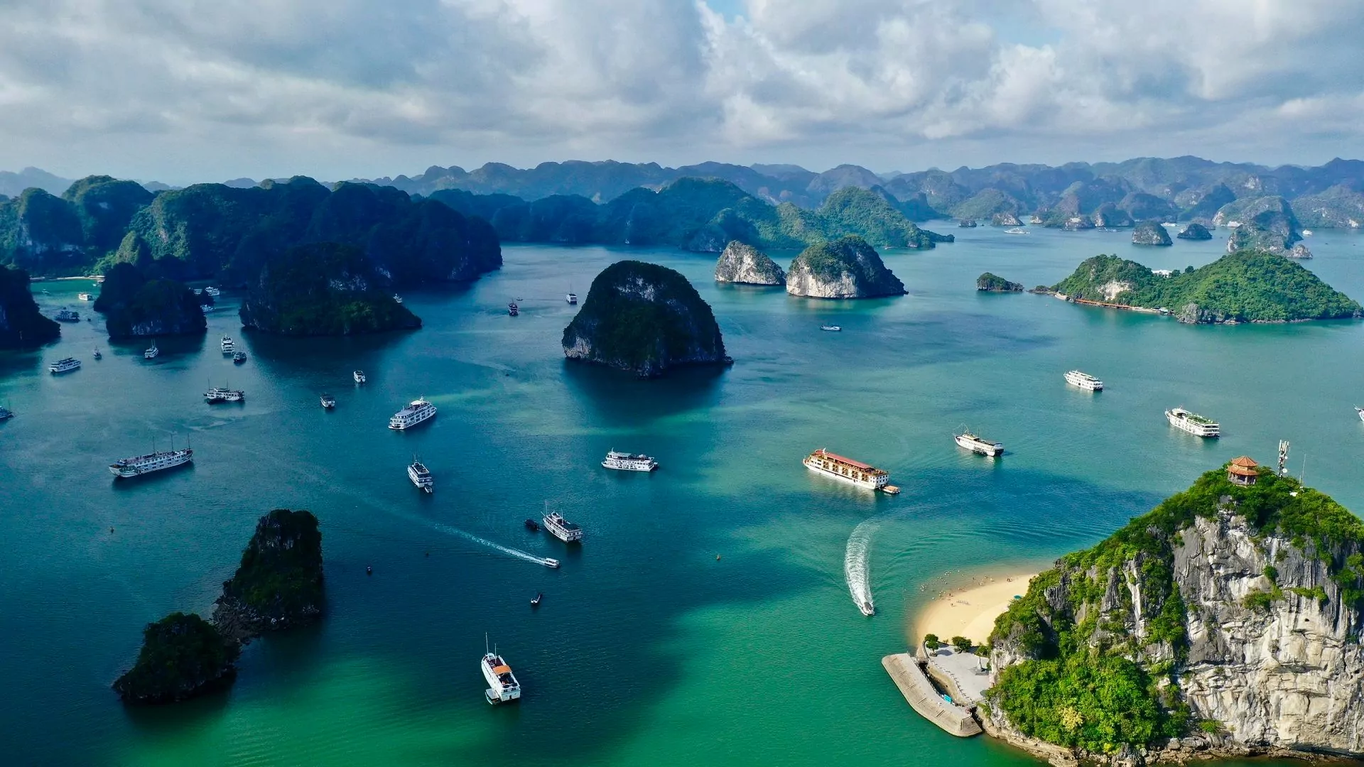 2024 Ha Long Carnival to showcase parades at sea