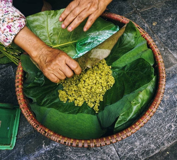 Cốm Hà Nội – The Refined Treat of Hanoi’s Autumn