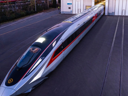 China Unveils High-Speed Maglev Train Capable of 1,200 km Journey in 2.5 Hours