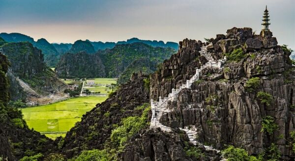 Day 2: Hoa Lu - Tam Coc- Mua Cave (B/L) - Group Tour - hoa-lu-tam-coc-mua-cave-bl-group-tour-Z3nnbpCa.jpg