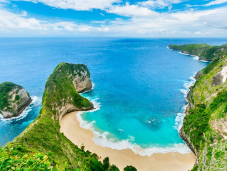 Bali Beyond: 5-Day Island Hopping