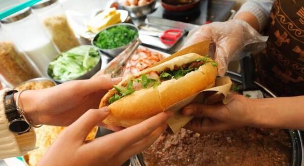 Day 7: HOI AN – DANANG – HANOI & AFTERNOON STREET FOOD TOUR (B/D) - hoi-an-danang-hanoi-afternoon-street-food-tour-bd-FppleCoQ.jpg