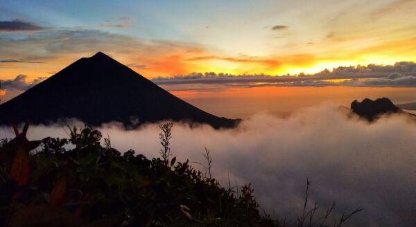 Day 4: RIUNG-BAJAWA - riung-bajawa-fBqE4wIf.jpg