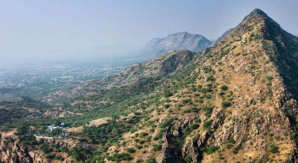 Day 8: Jodhpur – Kumbhalgarh - jodhpur-kumbhalgarh-uCMaVlFu.jpg