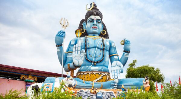 Day 4: TRINCOMALEE & THE TEMPLE OF A THOUSAND PILLARS (B, L, D) - trincomalee-the-temple-of-a-thousand-pillars-b-l-d-qKQpSbVl.jpg